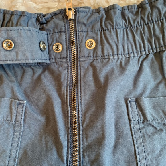 GAP High Rise Utility Short - Picture 11 of 12
